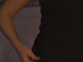 AliceMunro Porn Show