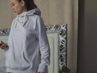 AliceMunro Porn Show