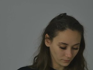 AliceMunro Porn Show