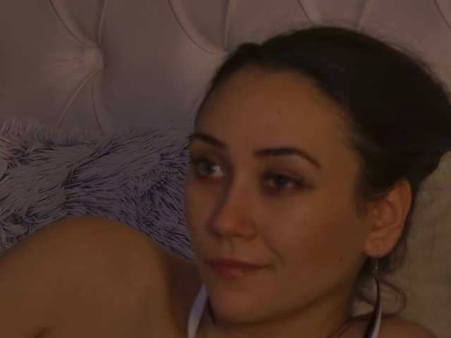 AliceMunro's BongaCams show and profile