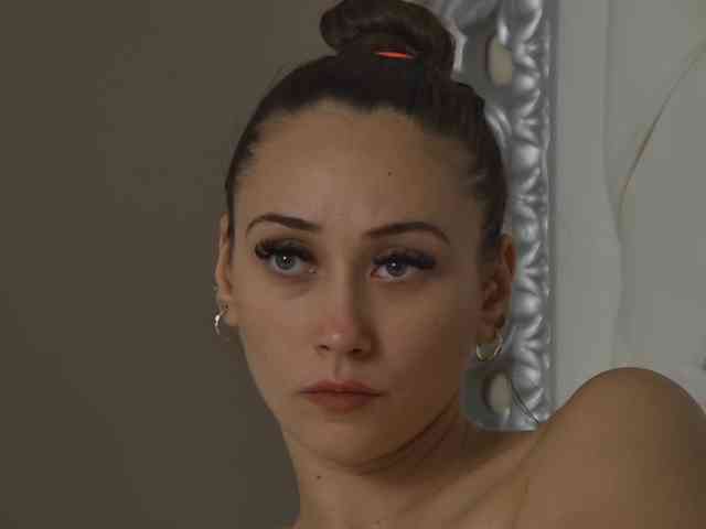 AliceMunro webcam
