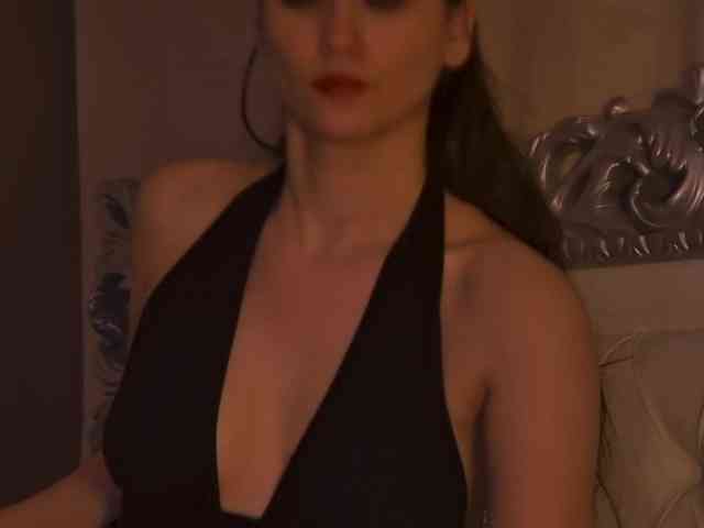 AliceMunro Live Webcam on BongaCams