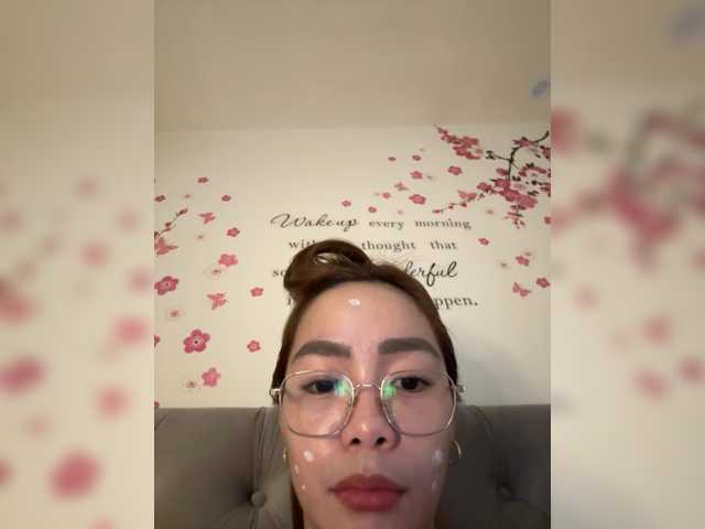 Astridhottie — bongacams