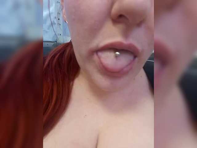 MiaLovely from BongaCams