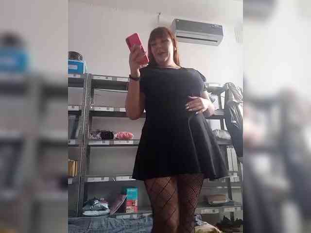 MiaLovely webcam