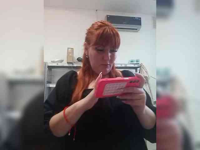 MiaLovely Live Webcam on BongaCams