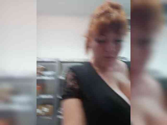 MiaLovely webcam