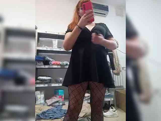 MiaLovely webcam
