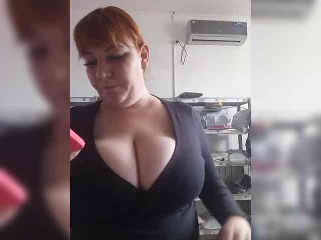 MiaLovely webcam