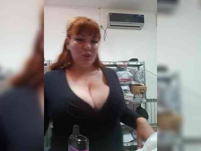 MiaLovely webcam