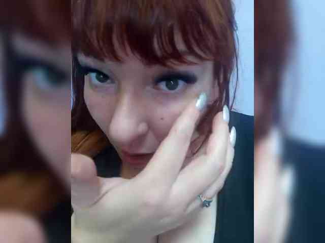 MiaLovely webcam