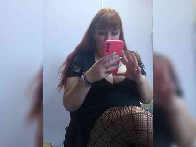 MiaLovely webcam