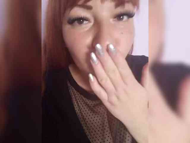 MiaLovely webcam