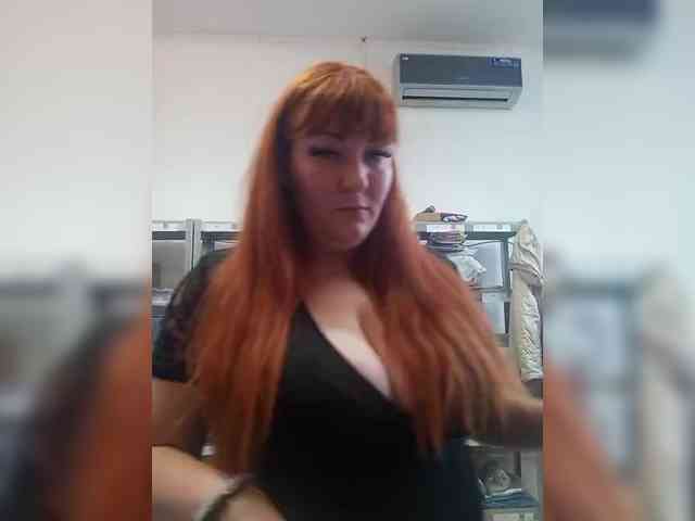 MiaLovely webcam