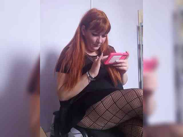 MiaLovely webcam