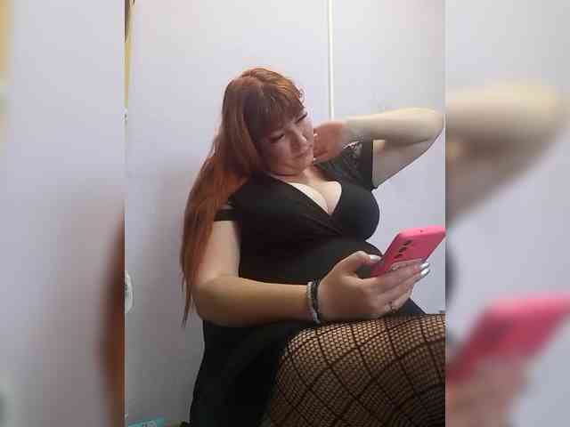 MiaLovely webcam
