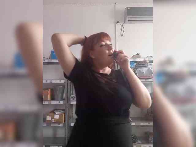MiaLovely webcam