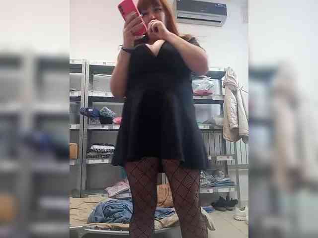 MiaLovely webcam
