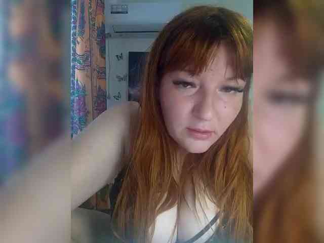 MiaLovely Live Webcam on BongaCams