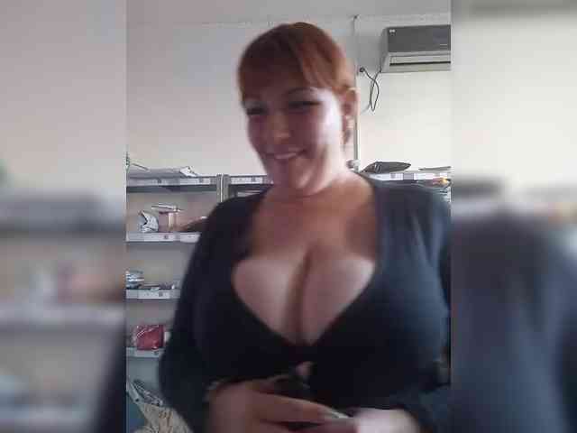 MiaLovely webcam