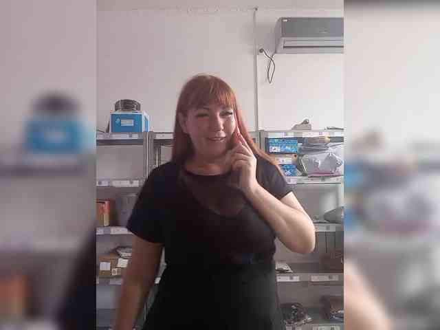 MiaLovely webcam