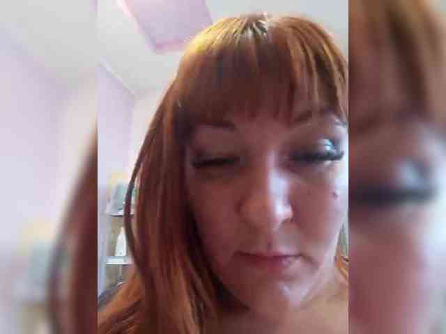 MiaLovely webcam