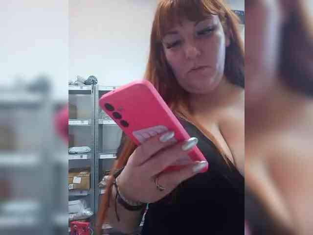 MiaLovely webcam