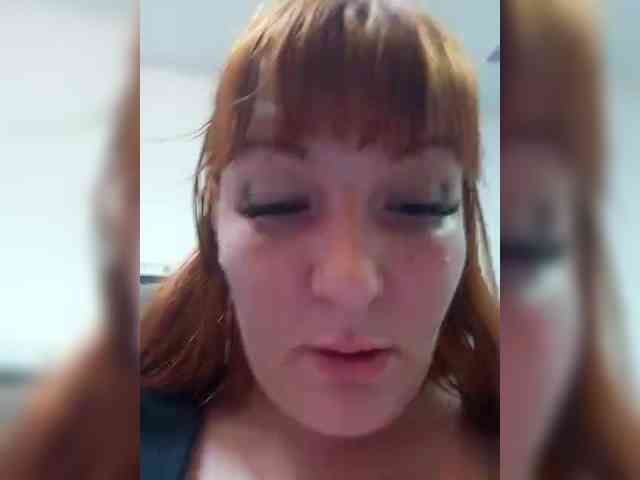 MiaLovely webcam