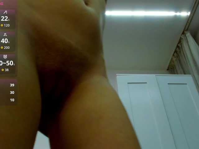 Anyssia's BongaCams show and profile