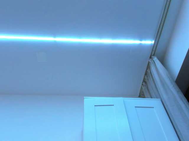 Anyssia — Woke up so horny  Tease me with my fav 111333 