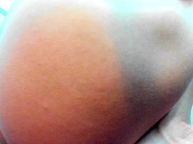 Anyssia's BongaCams show and profile