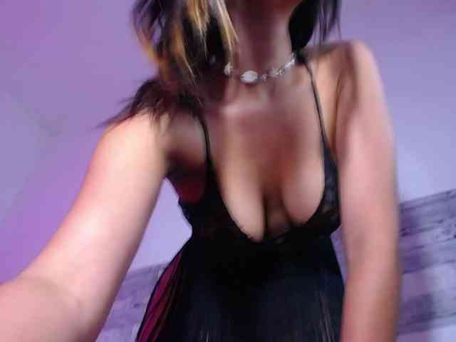 colombianmilf webcam