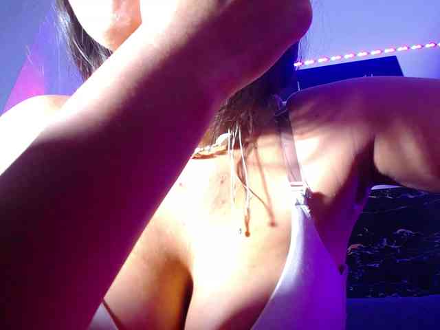 colombianmilf webcam