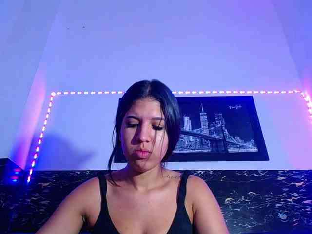 colombianmilf webcam