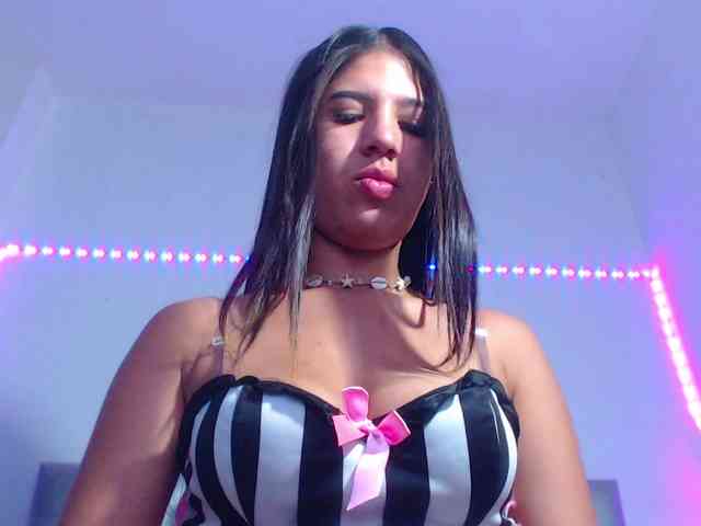 colombianmilf webcam
