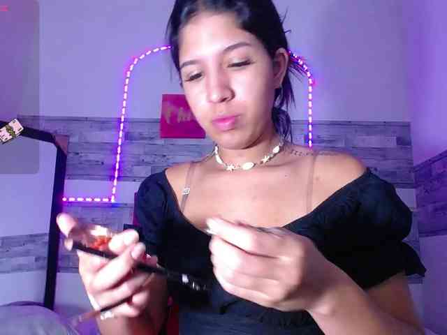 colombianmilf webcam