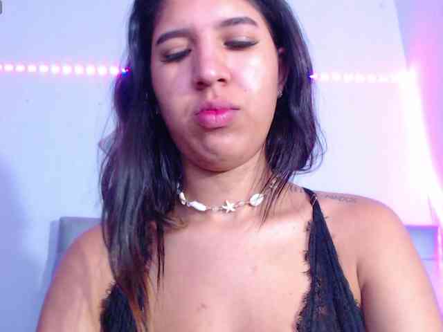 colombianmilf webcam