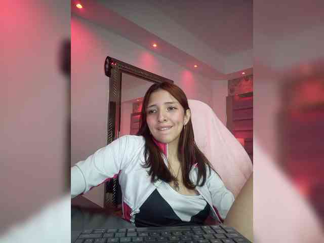 LiaWest Live Webcam on BongaCams