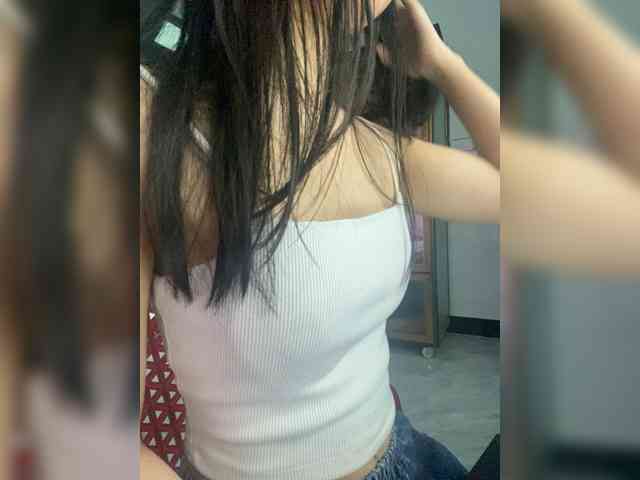 Lovefeetnude-1 webcam