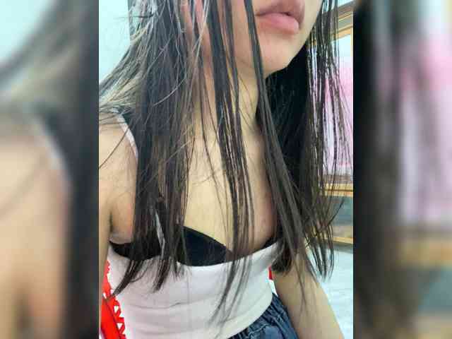 Lovefeetnude-1 webcam