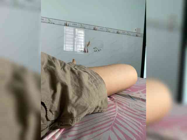 Lovefeetnude-1 webcam