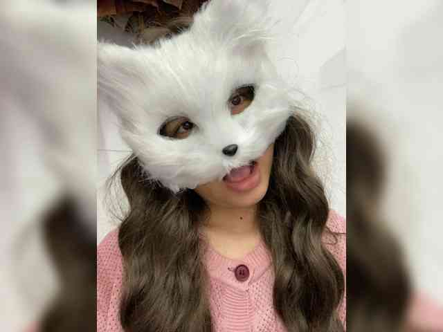 Lovefeetnude-1 webcam