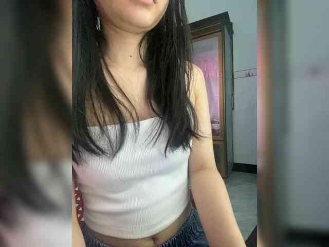 Lovefeetnude-1 webcam