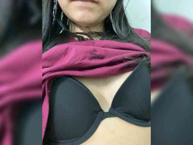 Lovefeetnude-1 webcam