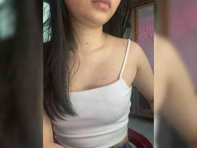 Lovefeetnude-1 webcam