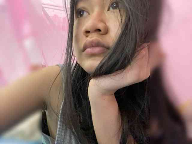 Lovefeetnude-1 webcam