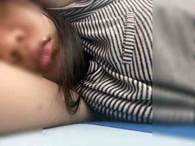 Lovefeetnude-1 webcam