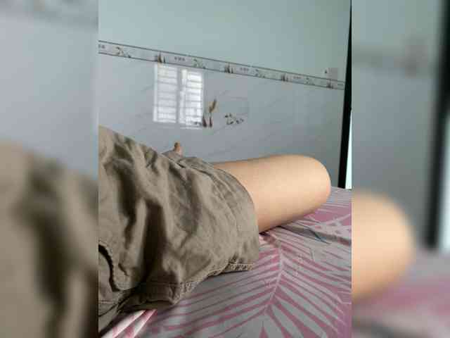 Lovefeetnude-1 webcam