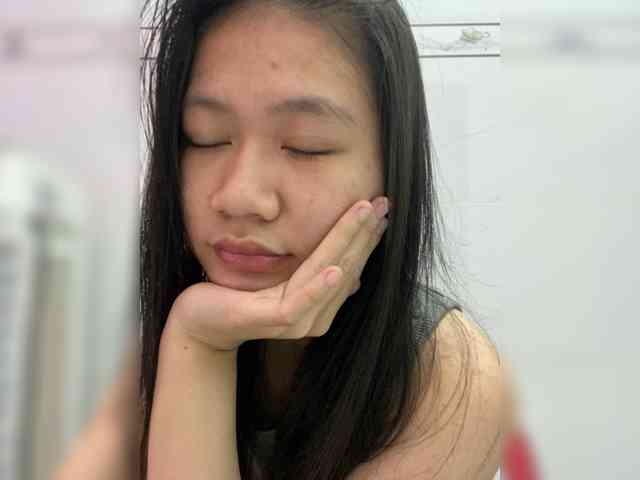 Lovefeetnude-1 webcam