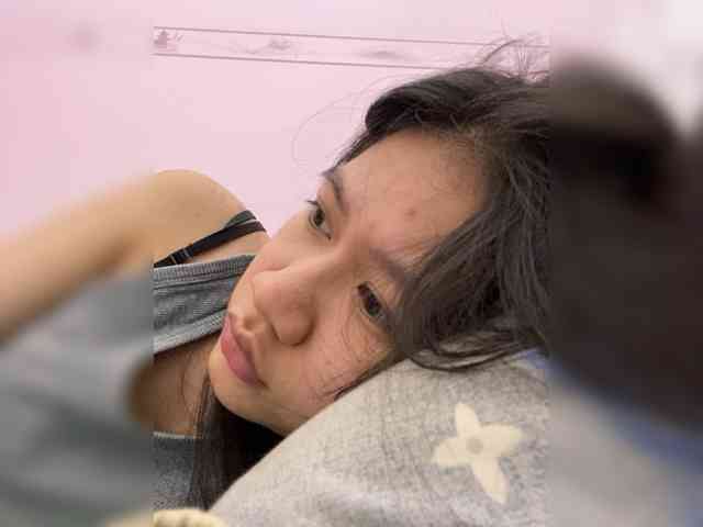 Lovefeetnude-1 webcam